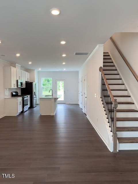 683 Mirkwood Ave, Apex, NC 27523