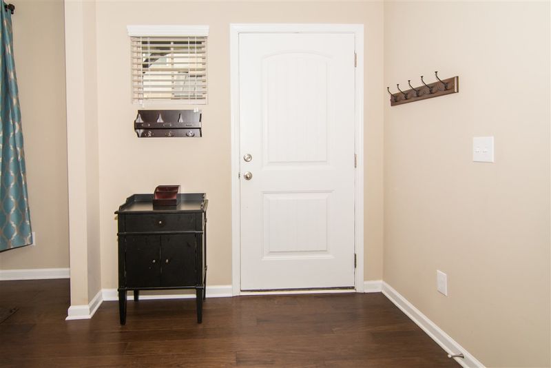 683 Wickham Ridge Rd, Apex, NC 27539