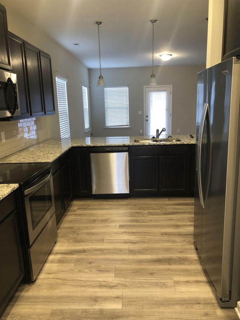 6830 Resting Grove Rd, Raleigh, NC 27610