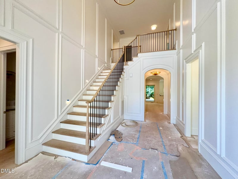 6832 Greystone Dr, Raleigh, NC 27615