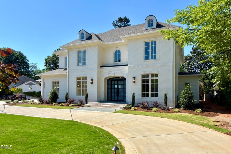 6832 Greystone Dr, Raleigh, NC 27615