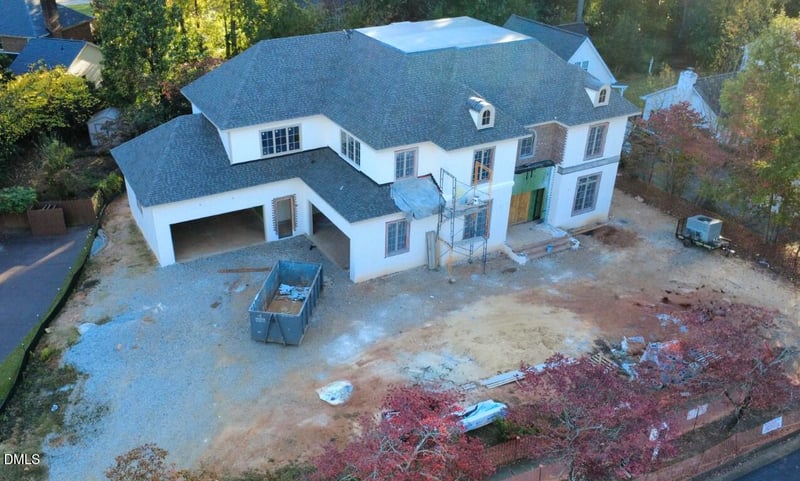 6832 Greystone Dr, Raleigh, NC 27615