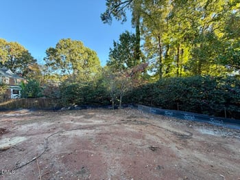 6832 Greystone Dr, Raleigh, NC 27615