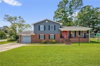 6833 Brasswood Dr, Fayetteville, NC 28314