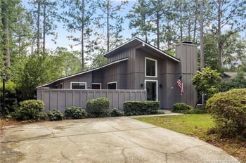 6833 Staff Rd, Fayetteville, NC 28306