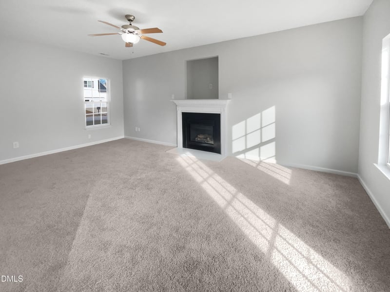 6836 Lakinsville Ln, Raleigh, NC 27610