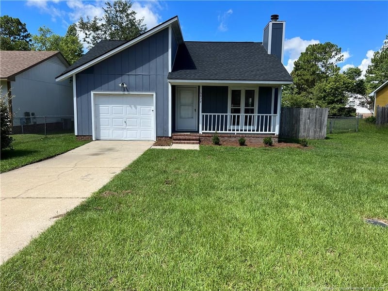 6837 Marlowe Dr, Fayetteville, NC 28314