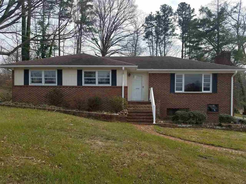 684 Virgilina Rd, Roxboro, NC 27574