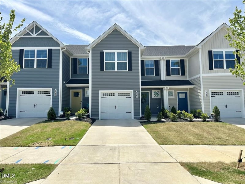 6840 Tarik Ln, Raleigh, NC 27610