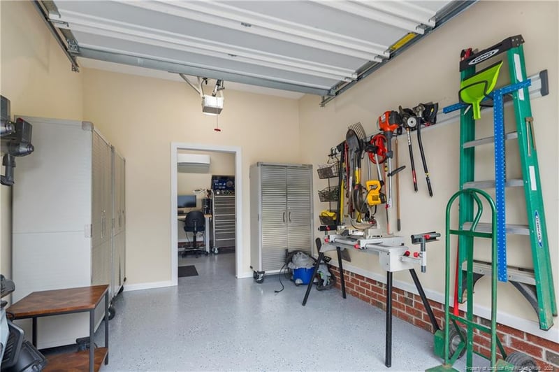 6841 Munford Dr, Fayetteville, NC 28306