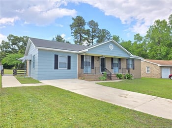 6841 Radial Dr, Fayetteville, NC 28311