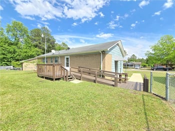 6841 Radial Dr, Fayetteville, NC 28311
