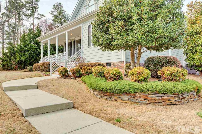 6844 Apex Barbecue Rd, Apex, NC 27502