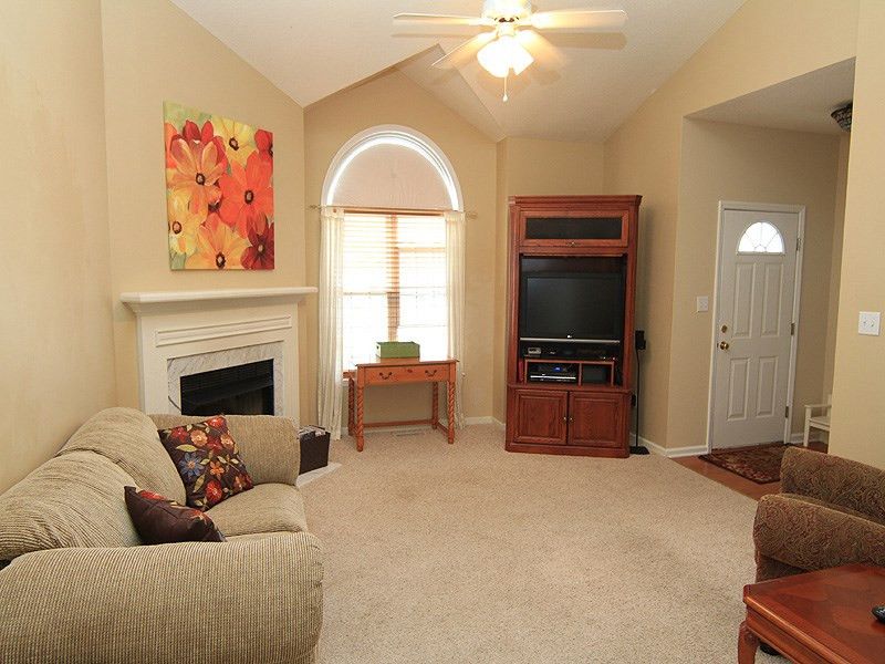 6844 Coventry Ridge Rd, Raleigh, NC 27616