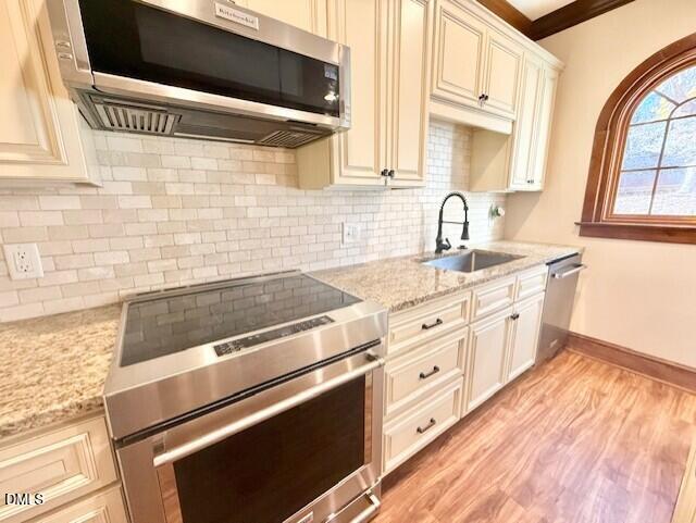 6844 Gloucester Rd, Raleigh, NC 27612