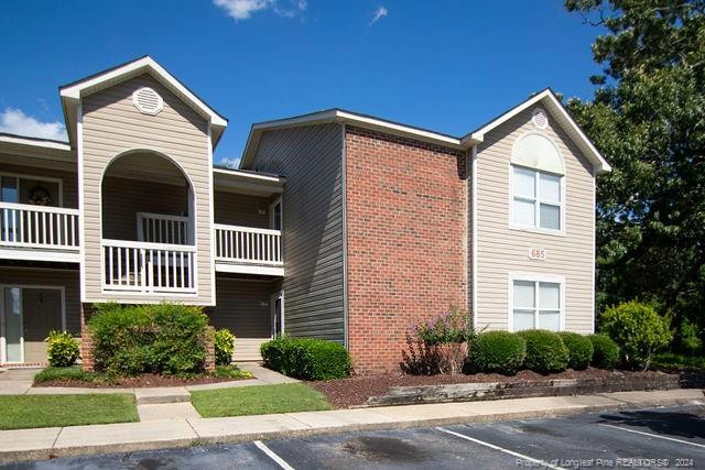 685 Bartons Landing Pl #8, Fayetteville, NC 28314