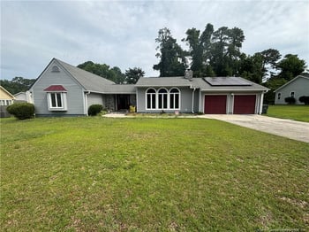 685 Glenola St, Fayetteville, NC 28311