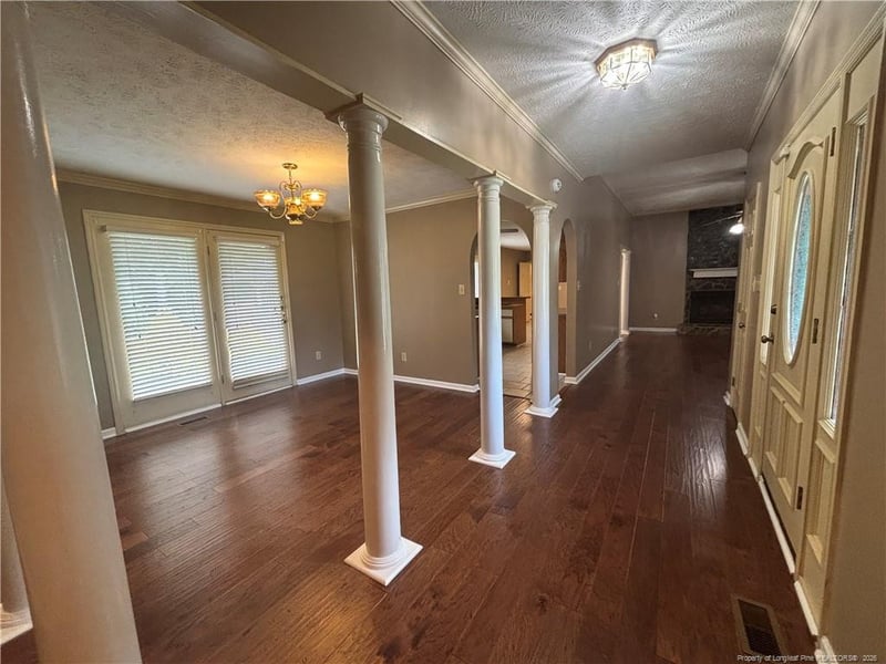 685 Glenola St, Fayetteville, NC 28311