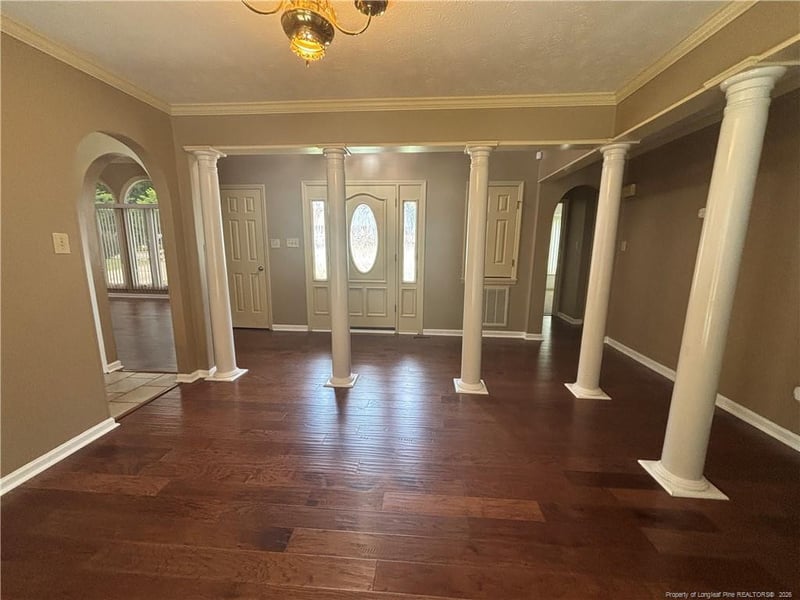 685 Glenola St, Fayetteville, NC 28311