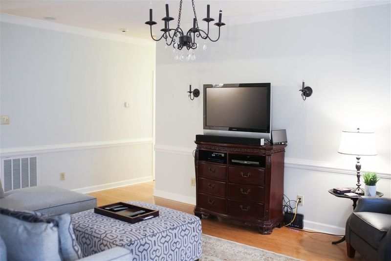 685 Oxford Ridge Dr, Wake Forest, NC 27587