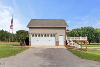 685 River Run Rd, Selma, NC 27576