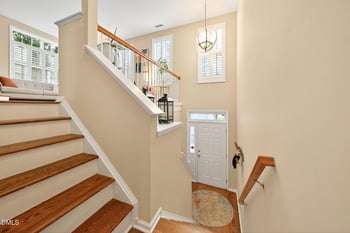 6851 Middleboro Dr, Raleigh, NC 27612