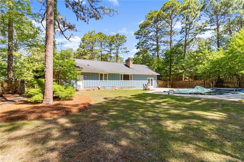 6851 Uppingham Rd, Fayetteville, NC 28306