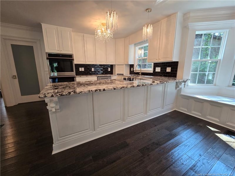 6856 Thames Dr, Fayetteville, NC 28306