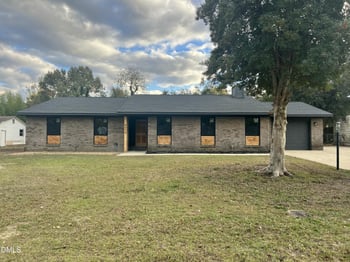 6859 Beaver Stone Rd, Fayetteville, NC 28314