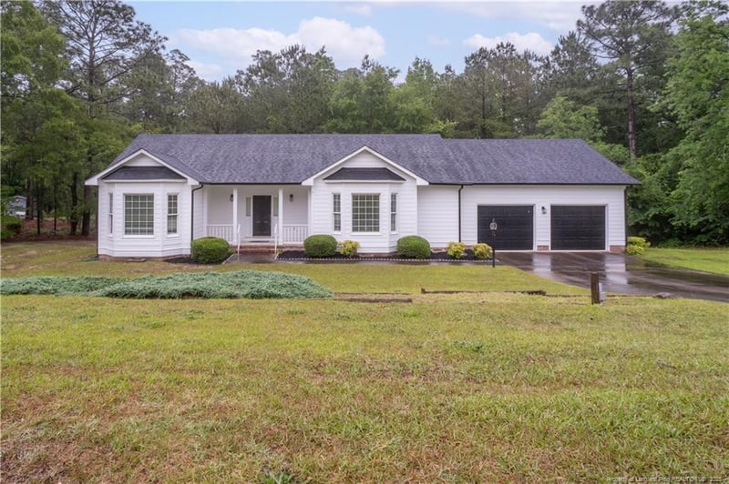 6860 Harvest Ct, Fayetteville, NC 28306