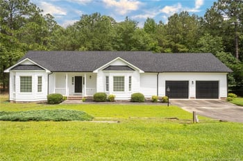 6860 Harvest Ct, Fayetteville, NC 28306