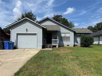 6864 Candlewood Dr, Fayetteville, NC 28314