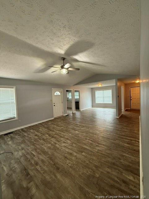 6864 Candlewood Dr, Fayetteville, NC 28314