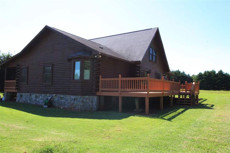 6867 Big Tree Rd, Liberty, NC 27298