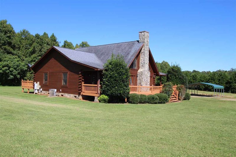 6867 Big Tree Rd, Liberty, NC 27298