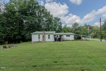6869 87 , Graham, NC 27253