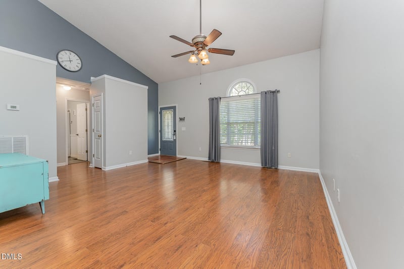 687 West Watson Rd, Benson, NC 27504