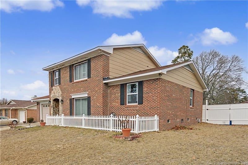 6870 Buttermere Dr, Fayetteville, NC 28314