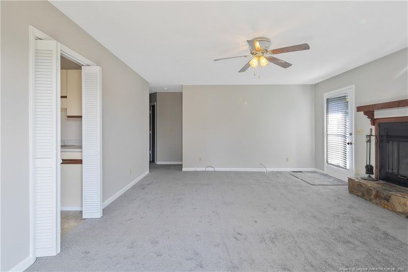 6870 Kizer Dr, Fayetteville, NC 28314