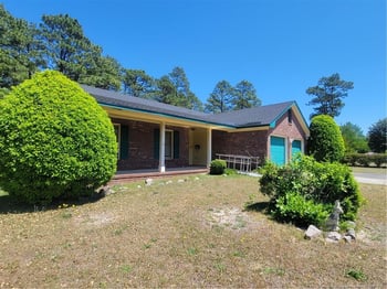 6870 Pin Oak Ln, Fayetteville, NC 28314