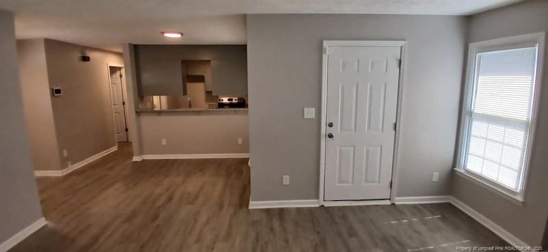 6870 Shawcross Ln, Fayetteville, NC 28314