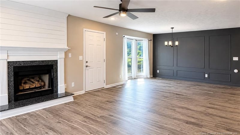 6873 Kingsgate Dr, Fayetteville, NC 28314