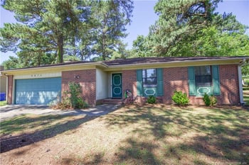 6874 Fern Creek Pl, Fayetteville, NC 28314