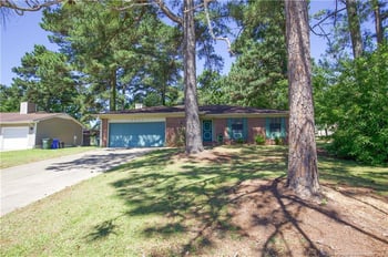 6874 Fern Creek Pl, Fayetteville, NC 28314