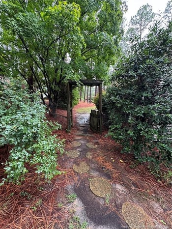 6874 Towbridge Rd, Fayetteville, NC 28306