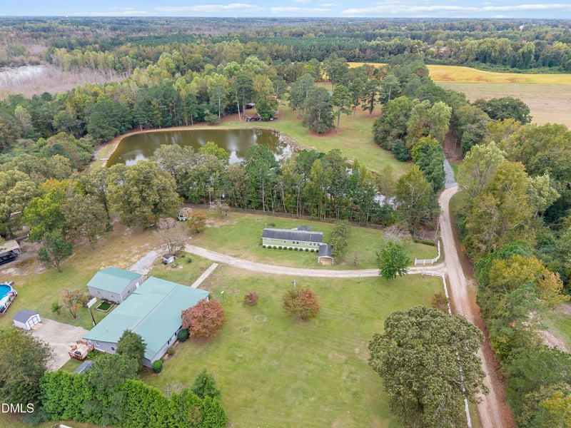 688 John Lee Rd, Dunn, NC 28334