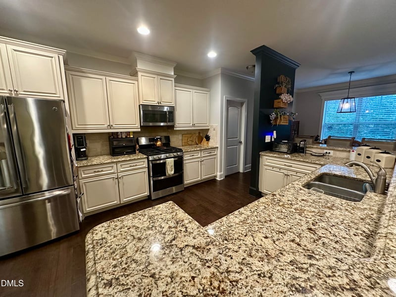 688 Willard Dr, Creedmoor, NC 27522