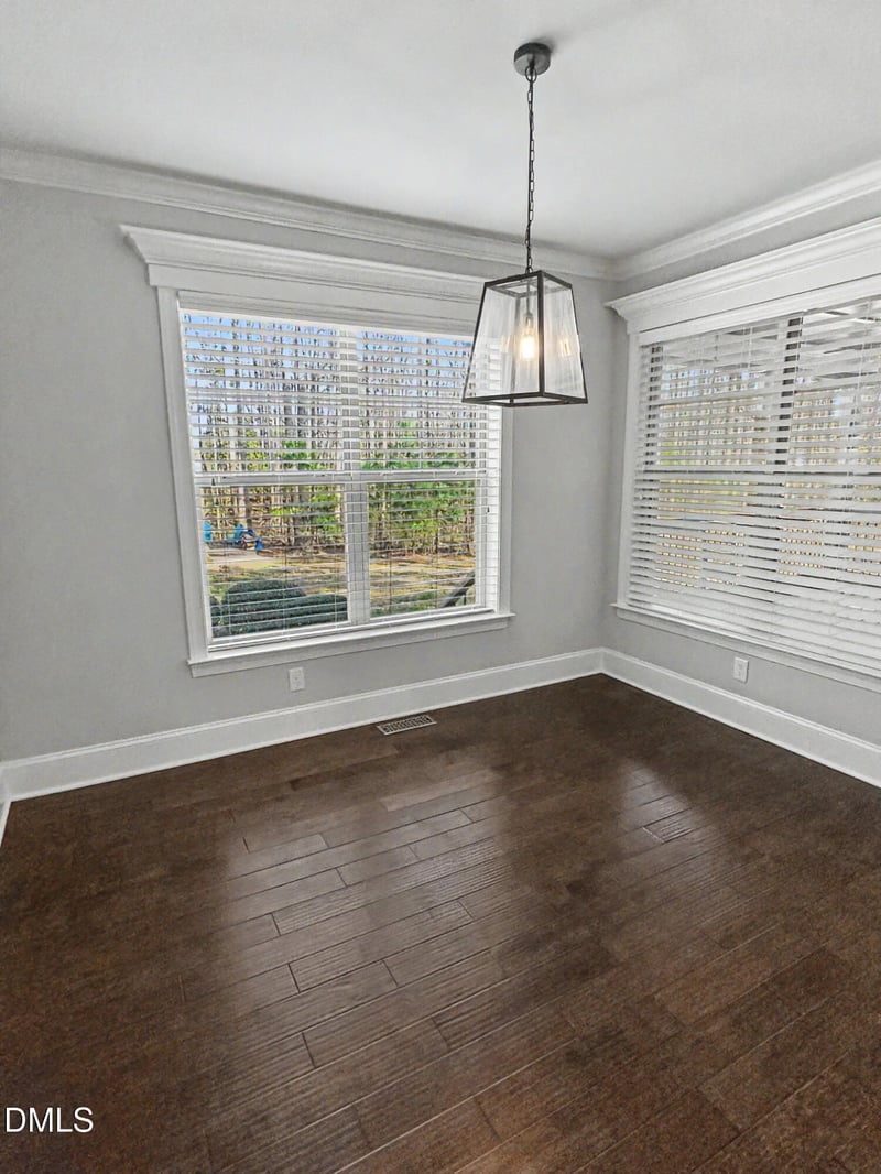 688 Willard Dr, Creedmoor, NC 27522