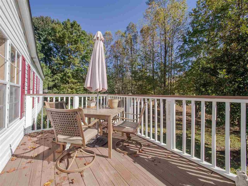689 Astrol Ln, Wake Forest, NC 27587