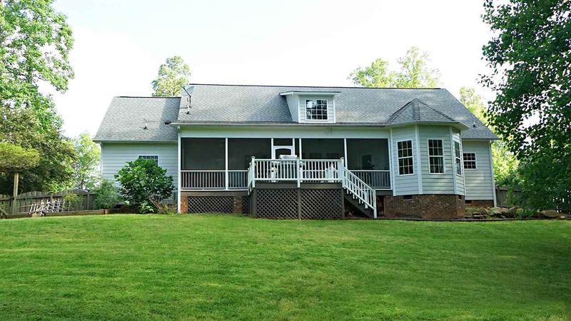 69 W Alex Dr, Clayton, NC 27520